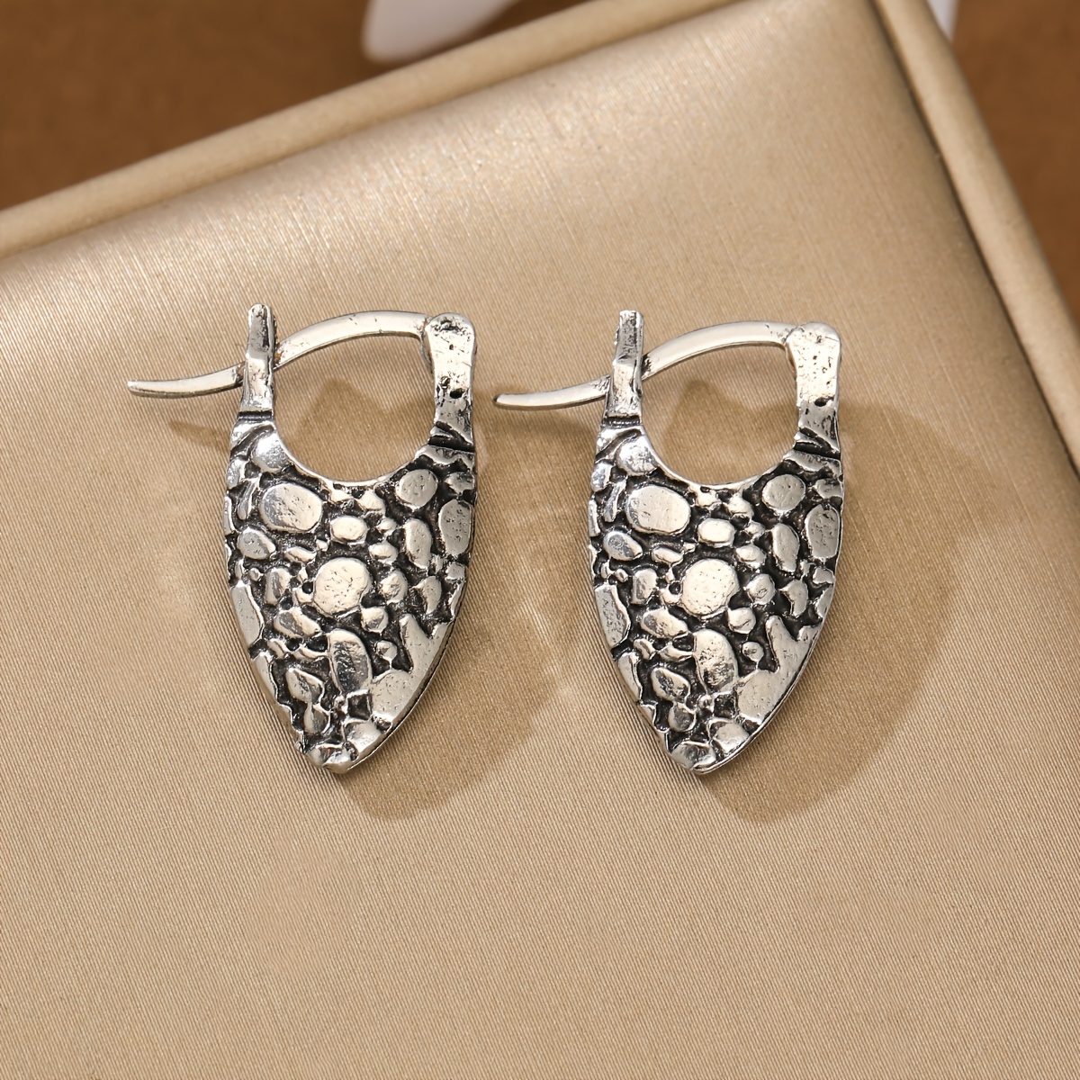 Women's Bohemian Irregular Pebble Texture Earrings, Casual Pendant